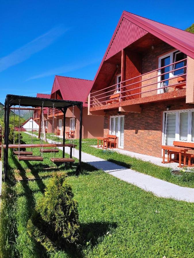 Guesthouse Madzarevic 플루지네 외부 사진